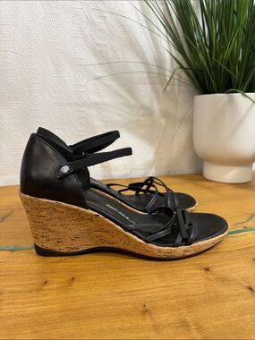 Teva Cork Wedge Sandals Riviera Strappy Black EUC